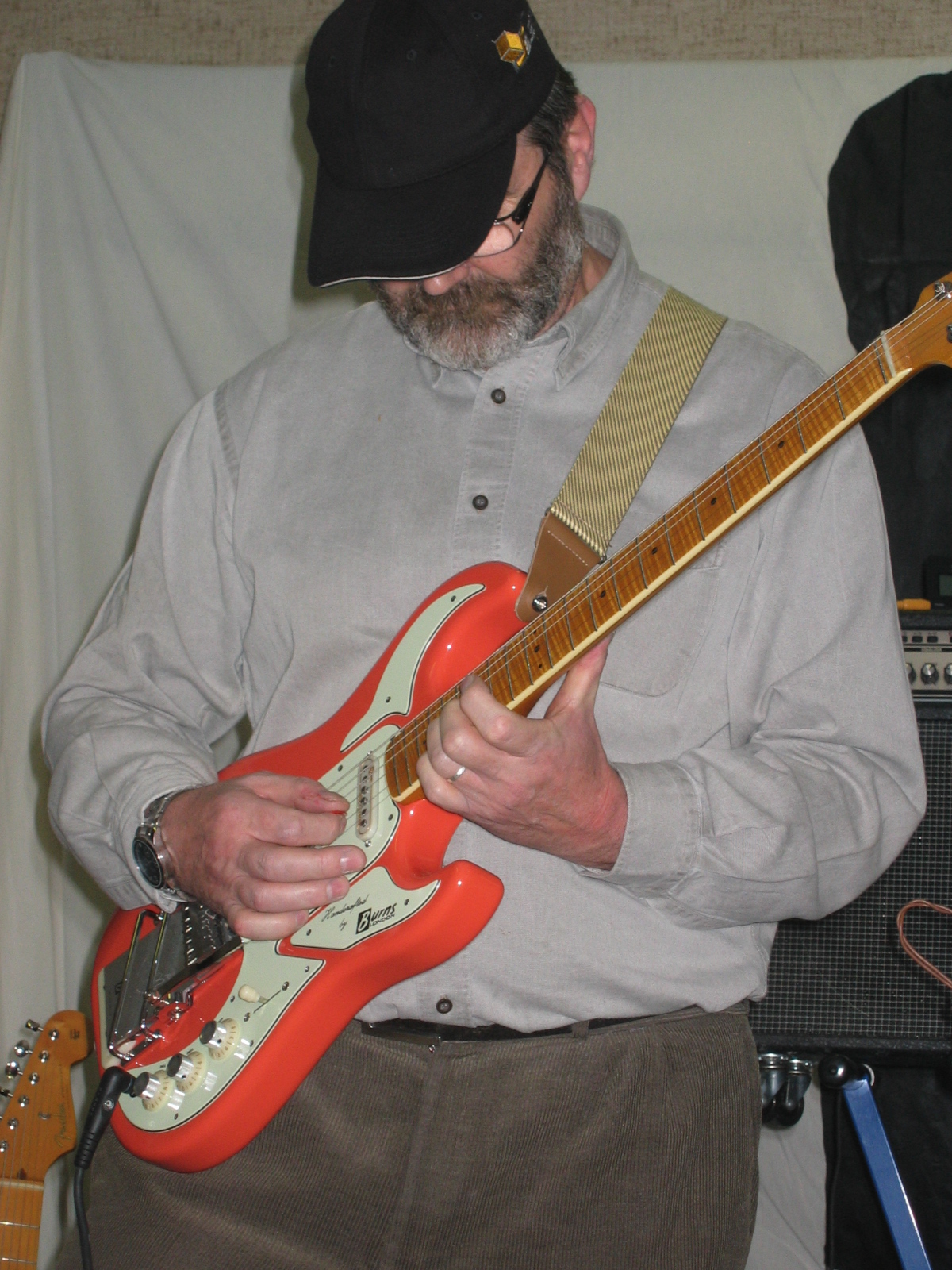 Burns Guitars Hank Marvin Signature