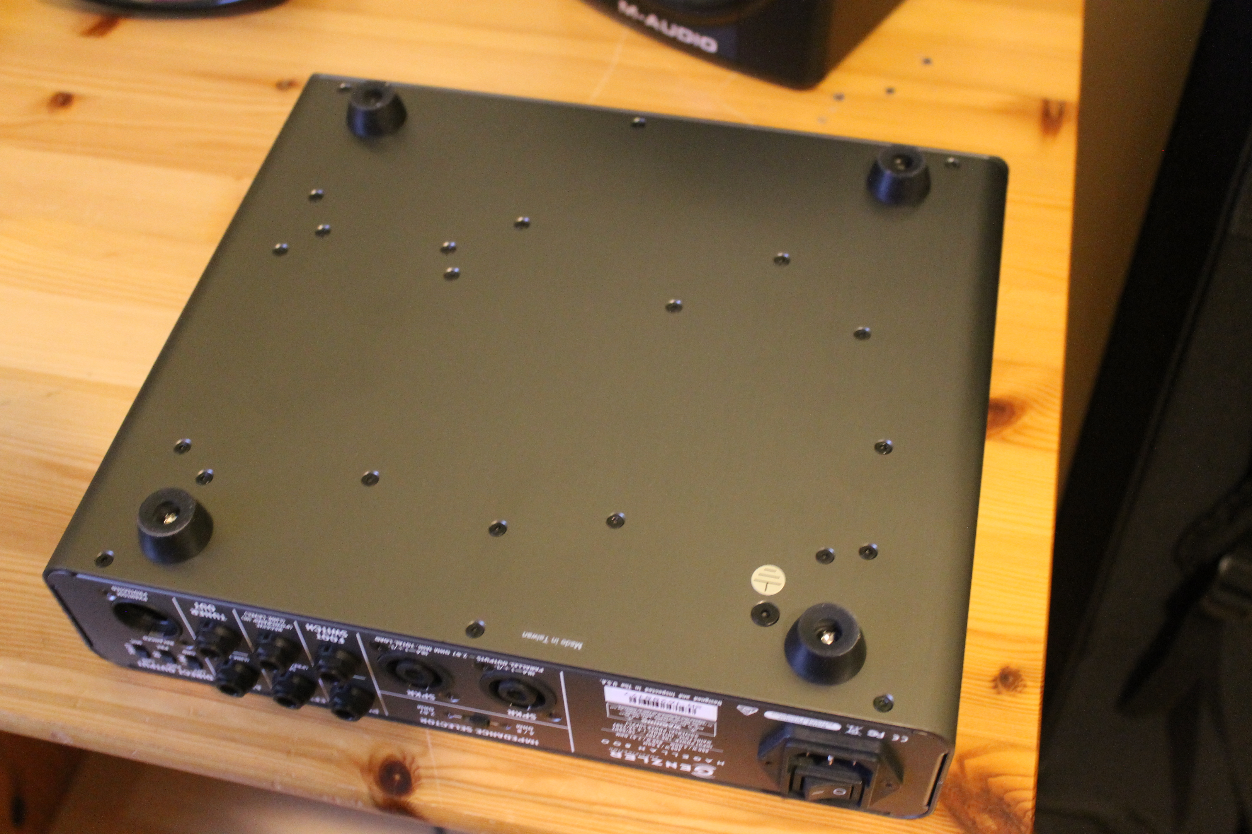 Genzler Amplifications Magellan 800 : Genzler Amplifications Magellan 800 (11992)