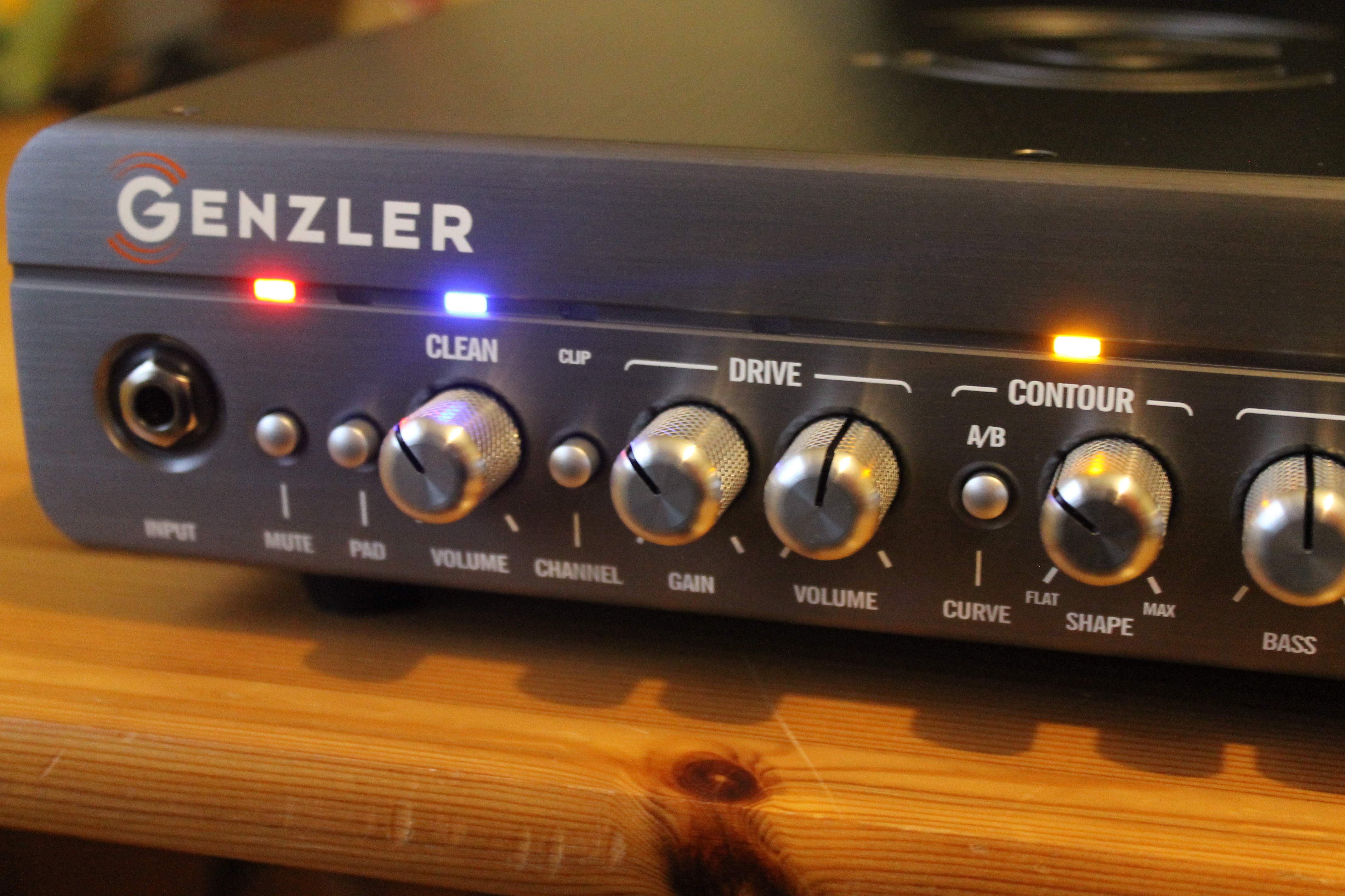 Genzler Amplifications Magellan 800 : Genzler Amplifications Magellan 800 (60956)