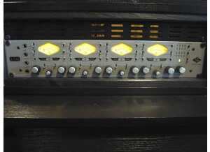 Universal Audio 4-710D (39802)