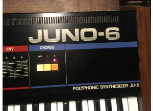 Roland JUNO-6 (88445)