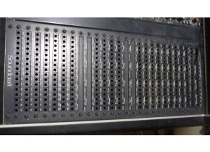 Soundcraft Series 1600 (6395)