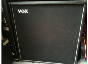 Vox V412