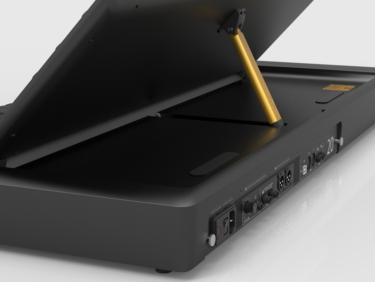 20 Black Rear Open 3