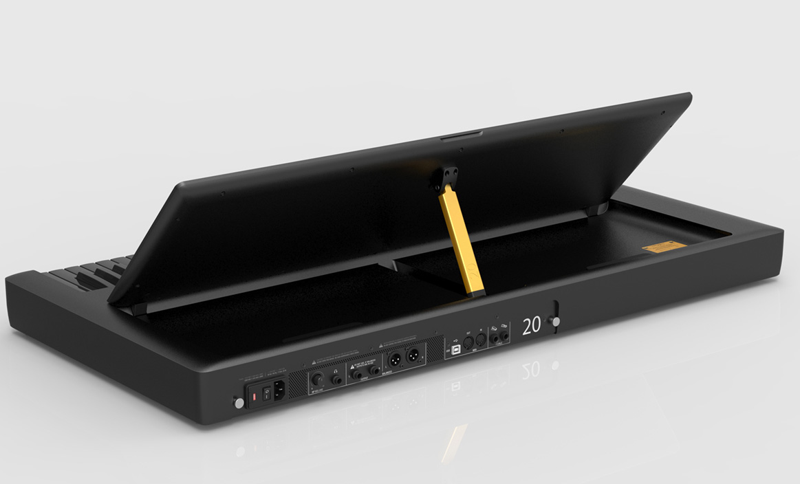 20 Black Rear Open 2