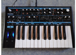 Novation Bass Station II (9254)