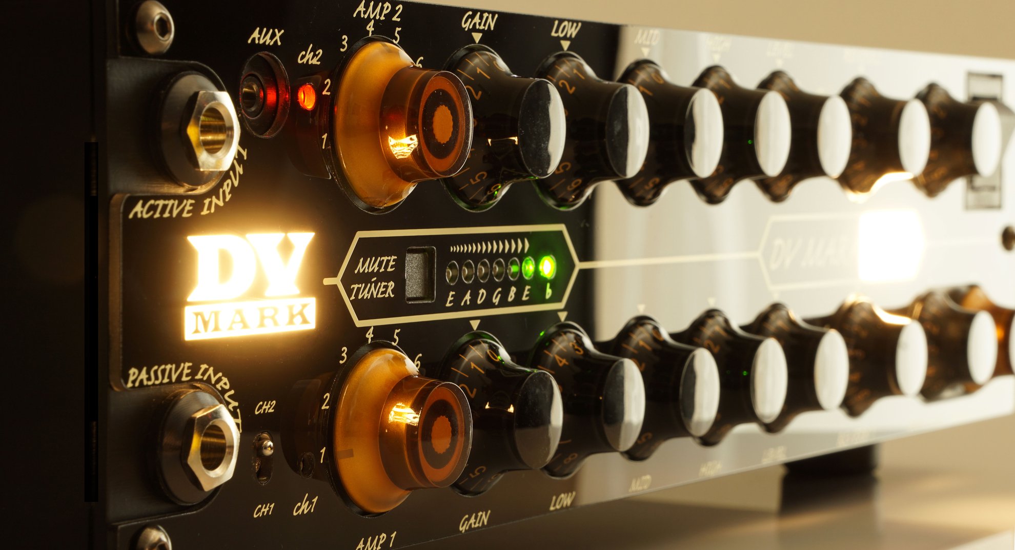 dv evo1 logo1   1980x1980 q85 subsampling 2