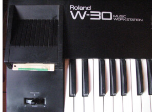 Roland W-30 (55350)