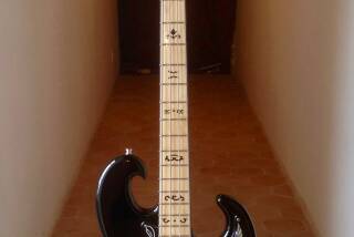 Ibanez 2609B Black Eagle