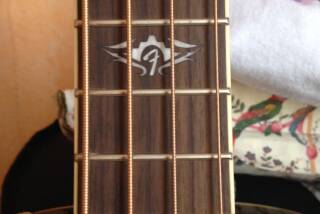 Fender T-Bucket 300CE Bass