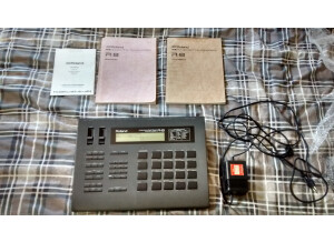 Roland R-8 (8096)