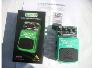 Behringer Ultra Shifter/Harmonist US600 (79411)