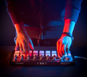 Arturia BeatStep : beatstep black 1 Arturia BeatStep : beatstep black 1