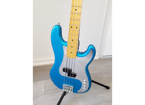 Fender Steve Harris Precision Bass (88517)