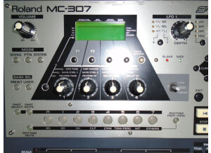 Roland MC-307 (72889)