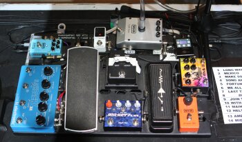 Doug Aldrich Pedalboard.JPG Doug Aldrich Pedalboard.JPG