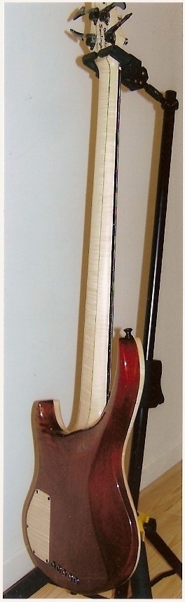 Querey Guitars Basse 5 Cordes active