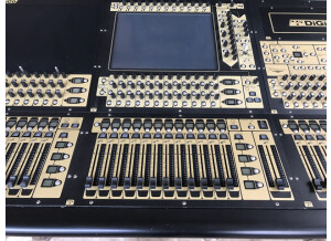DiGiCo SD8 (7070)