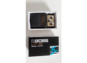 Boss LM-2B Bass Limiter (697)