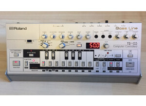 Roland TB-03 (26074)