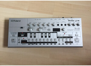 Roland TB-03 (71143)