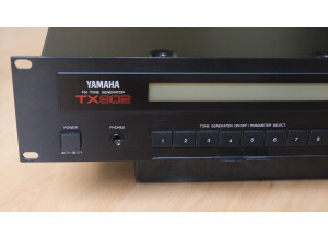 Yamaha TX802 (44550)