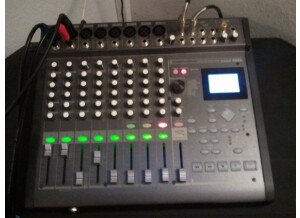 Korg D888 (61909)