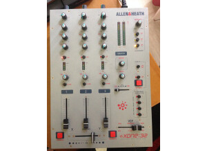 Pioneer CDJ-350 (11139)
