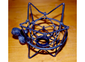 Neumann cradle