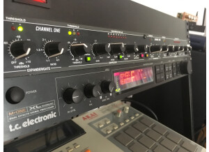TC Electronic M-One XL (83610)