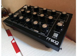 Moog Music Minitaur (24202)