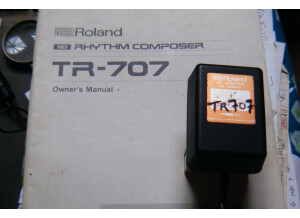 Roland TR-707 (29104)