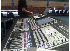 DiGiCo SD8 (18650)