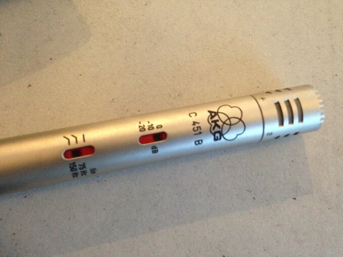 AKG C451 B : AKG C451 B (38735) AKG C451 B : AKG C451 B (38735)