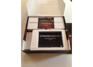 Native Instruments Traktor Scratch A6 (55284)