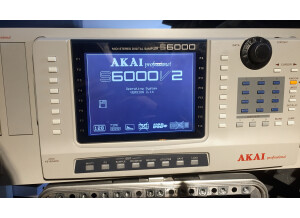 Akai S6000 (45903)