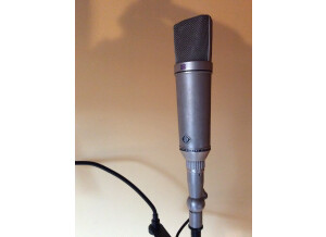 Neumann U77