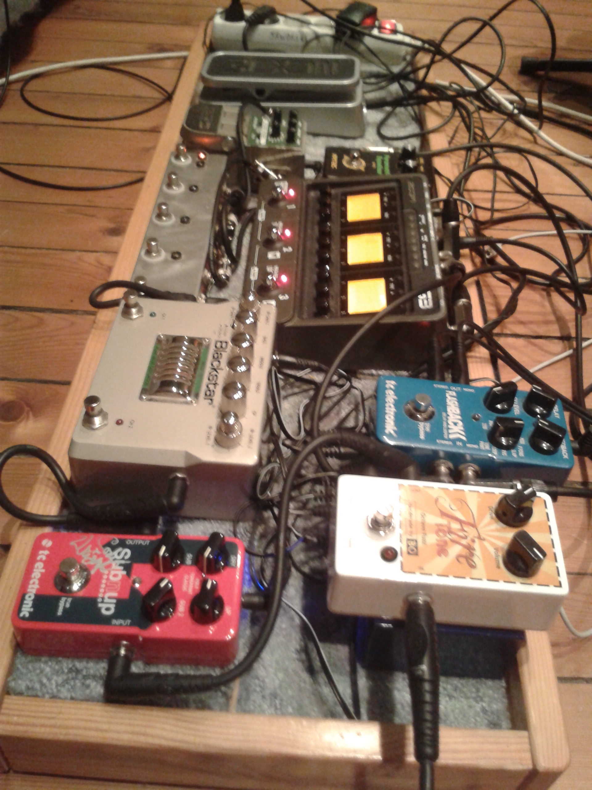 Harley Benton Power Plant