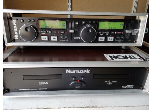 Numark MP302 (15078)