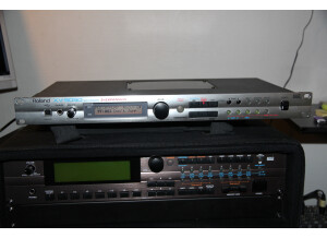 Roland XV-5050 (15058)