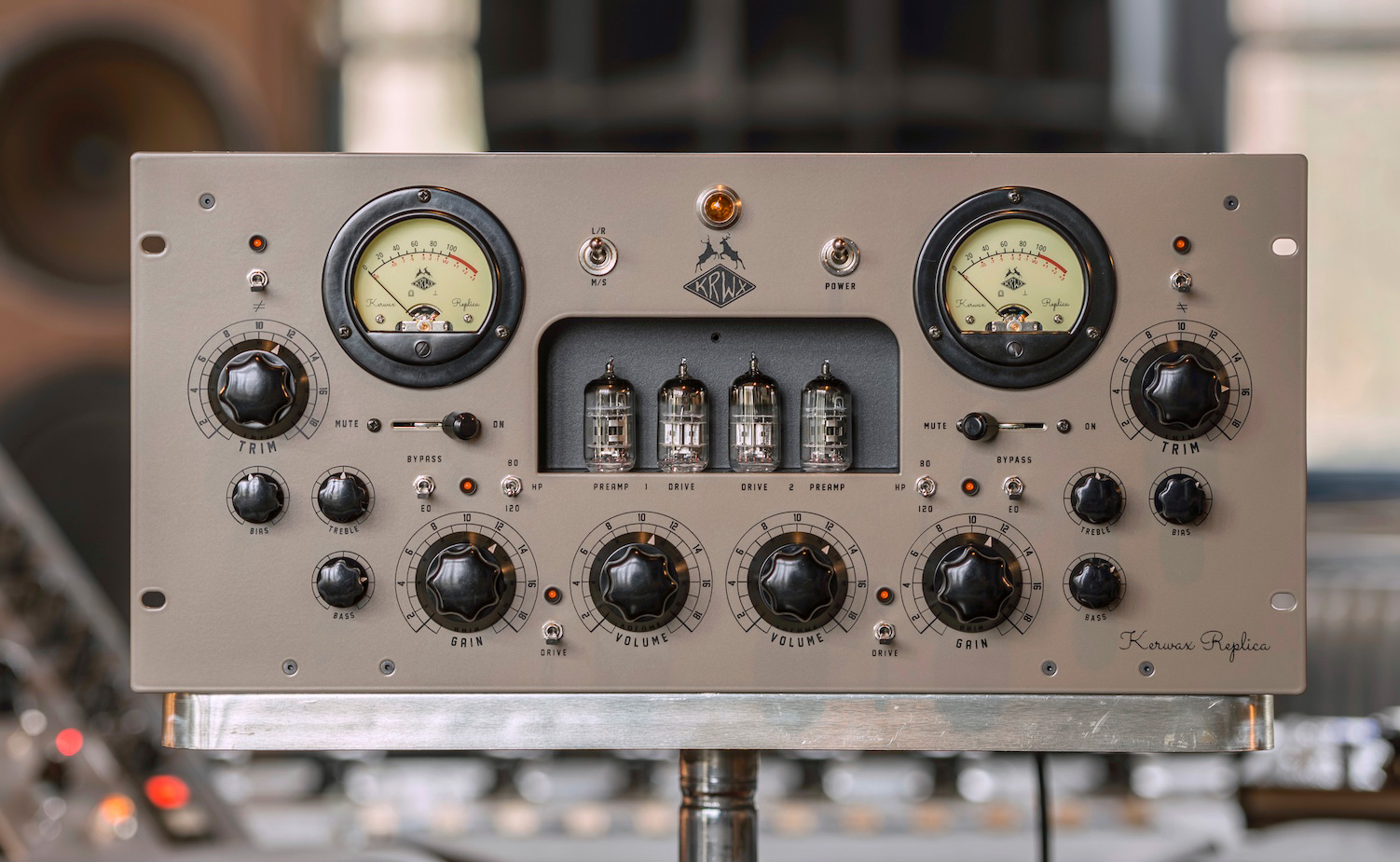 KERWAX Replica Front Studio 1