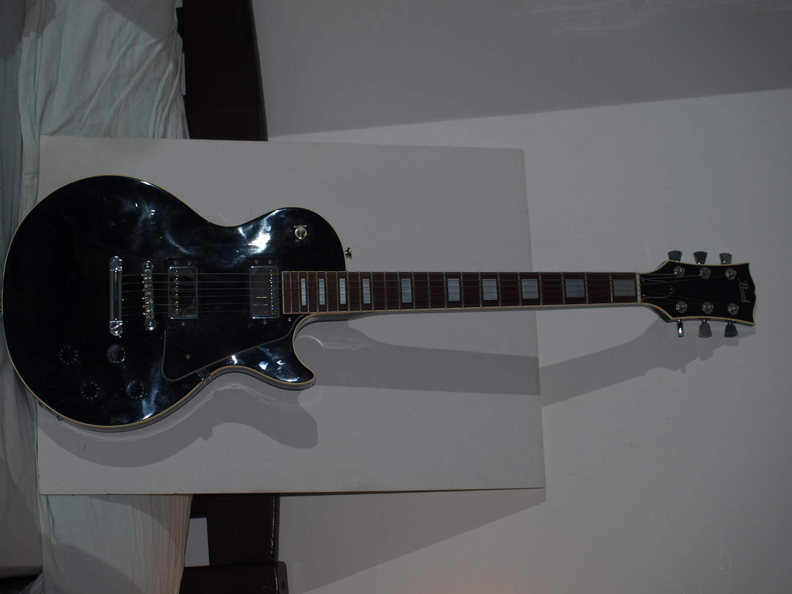 Pearl Les Paul Custom