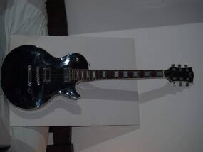 Pearl Les Paul Custom