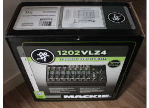 Mackie 1202VLZ4 (14487)