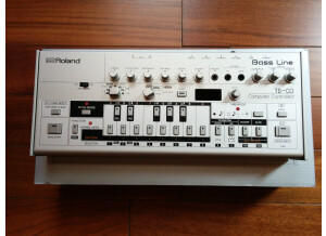 Roland TB-03 (3266)