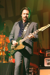 Scott Holiday Green FB Scott Holiday Green FB