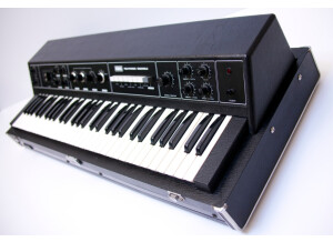 Korg Pe-1000 (67935)