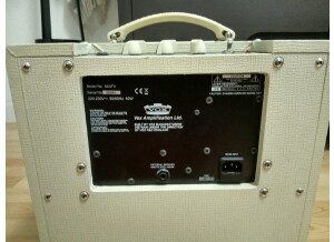 Vox AC4TV (57219)