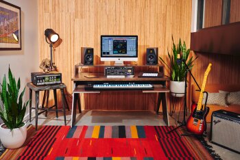 Output Platform Web Editorial 2 Output Platform Web Editorial 2