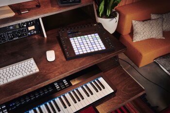 Output Platform Web Editorial 3 Output Platform Web Editorial 3